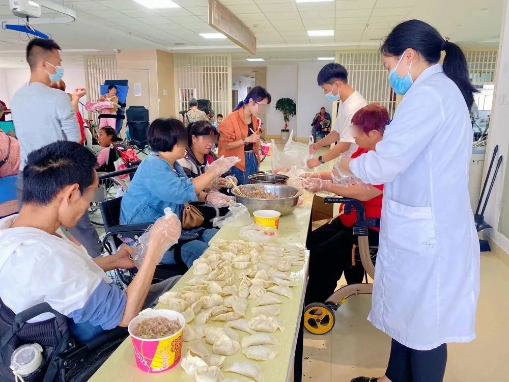 【保山安利醫(yī)院】“濃濃餃子香，深深關(guān)愛情”保山市殘聯(lián)肢體殘疾患者社會融入活動